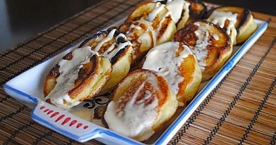 Пышные оладьи на кефире для завтрака