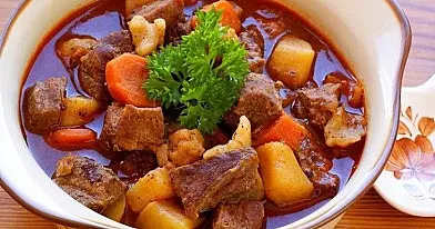 Венгерский гуляш из говядины