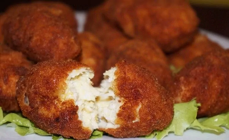 Traškūs malti vištienos gabaliukai