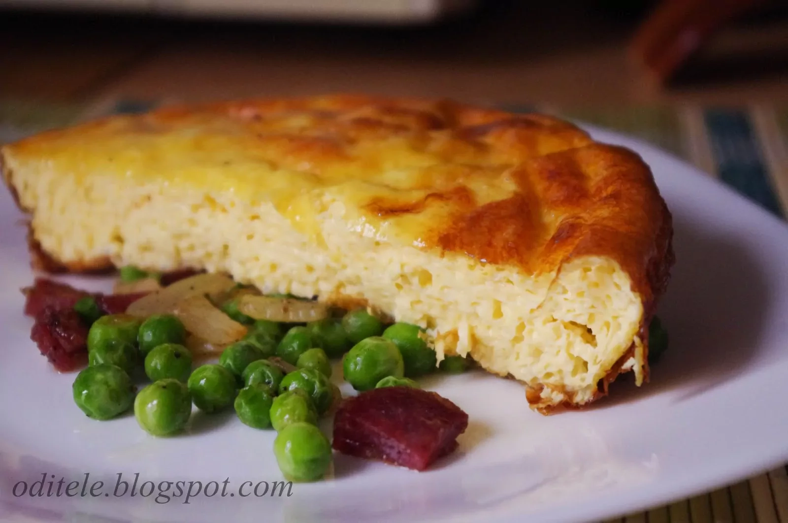 Omletas su pienu, keptas orkaitėje