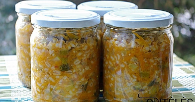 Perlinių kruopų su agurkais sriuba žiemai