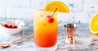 Восходящее солнце ("Tequila Sunrise") - алкогольный коктейль