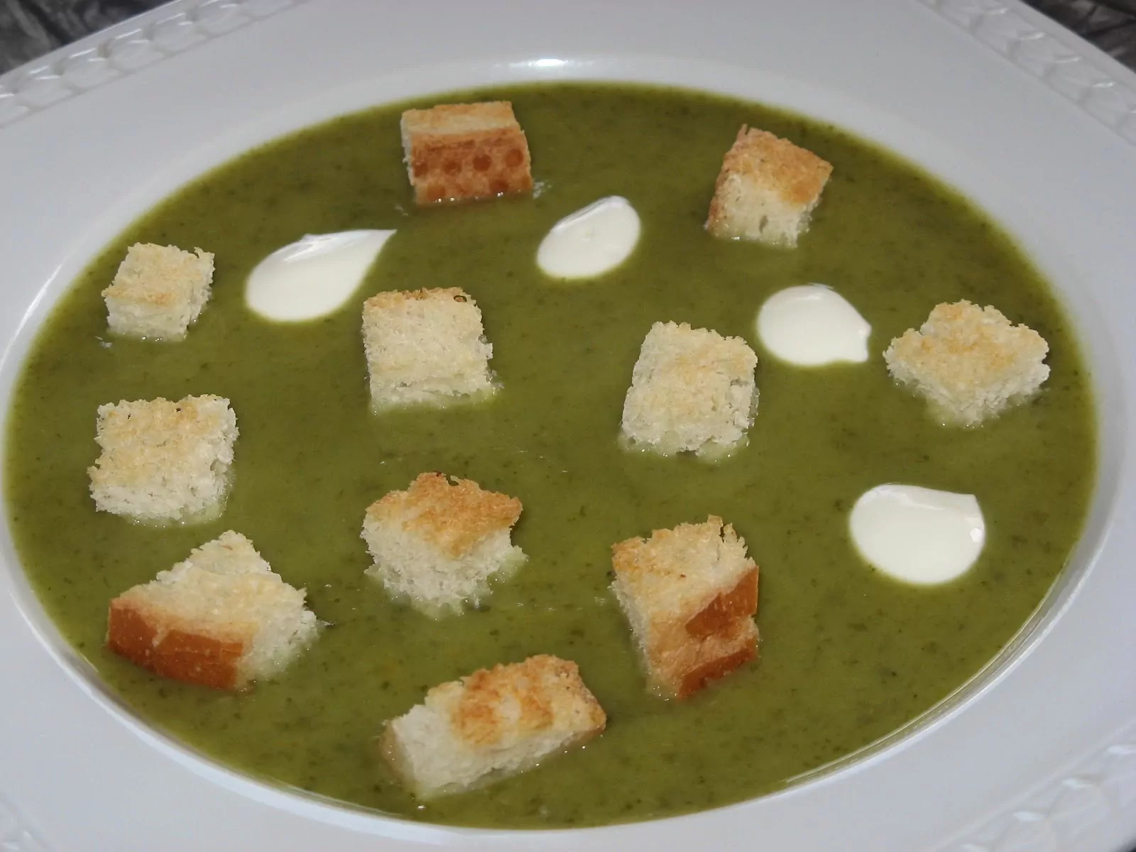 Trinta brokolių - špinatų sriuba