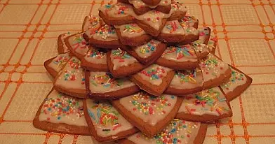 Sausainių eglutė