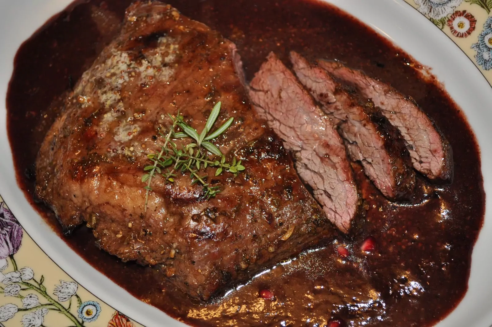 Jautienos paslėpsnies kepsnys Flank steak orkaitėje