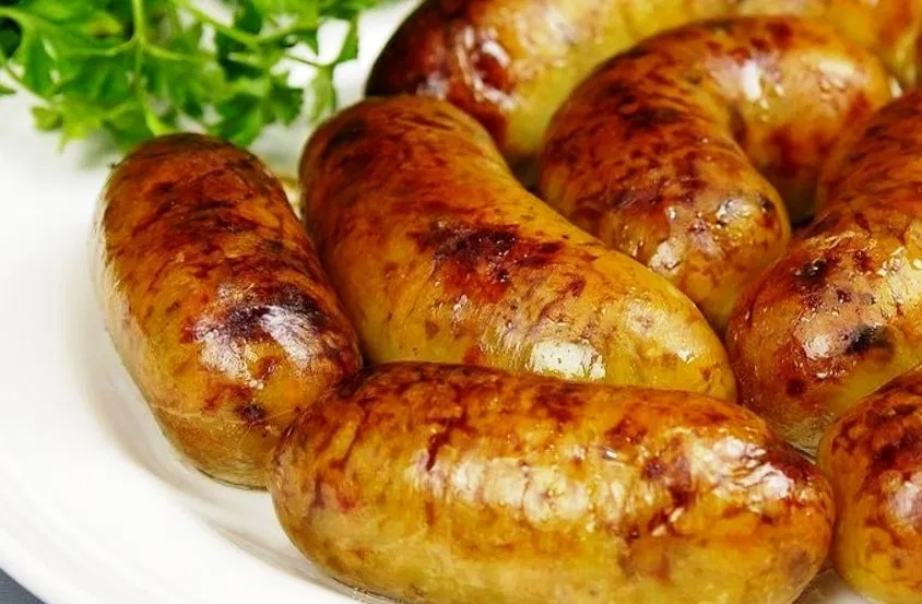 Bulvinės dešrelės su mėsa. Tokios skanios, kad visi prašo pakartot