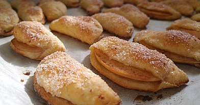 Очень вкусное творожное печенье с яблоками и корицей