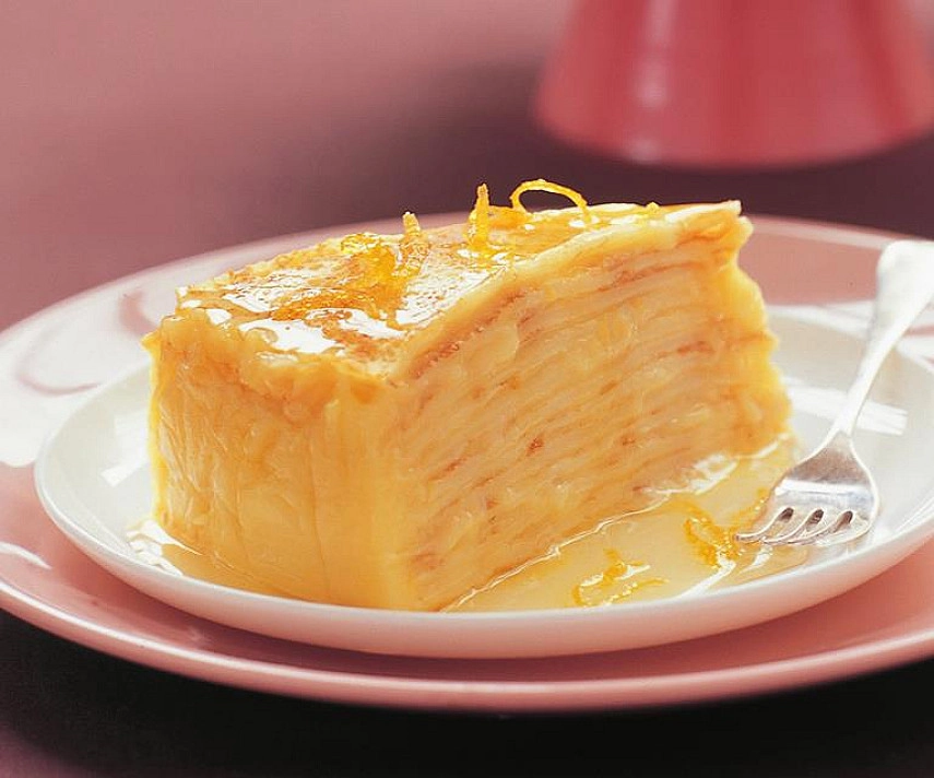 Lietinių blynų tortas su varške