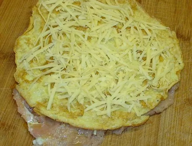 Mėsos ir kiaušinio kepsnys