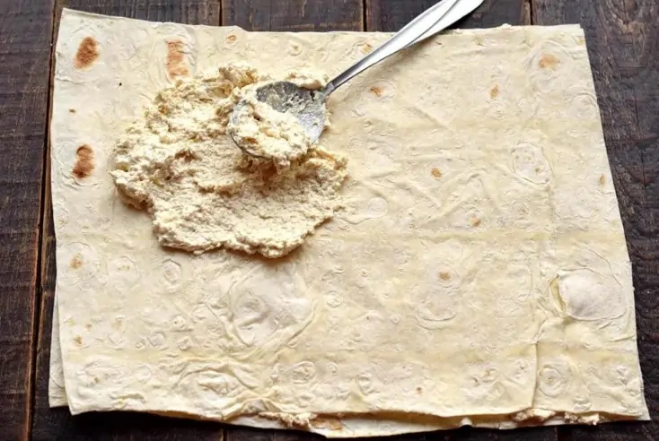 Draugė man davė receptą, šį rytą aš jį iškepiau. Aromatas buvo toks, kad net nereikėjo nieko pažadinti