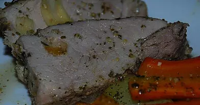 Česnakinis kiaulienos kumpis
