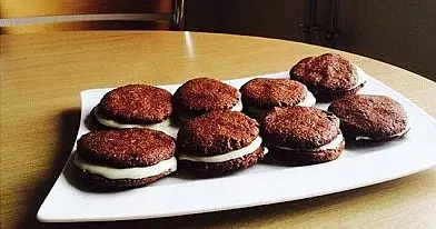 Homemade "Oreo" cookies