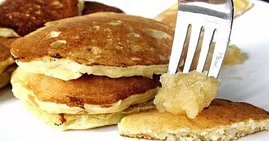 Blynai su ryžiais ir kokoso drožlėmis