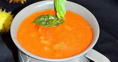 Pomidorų ir cukinijų sriuba