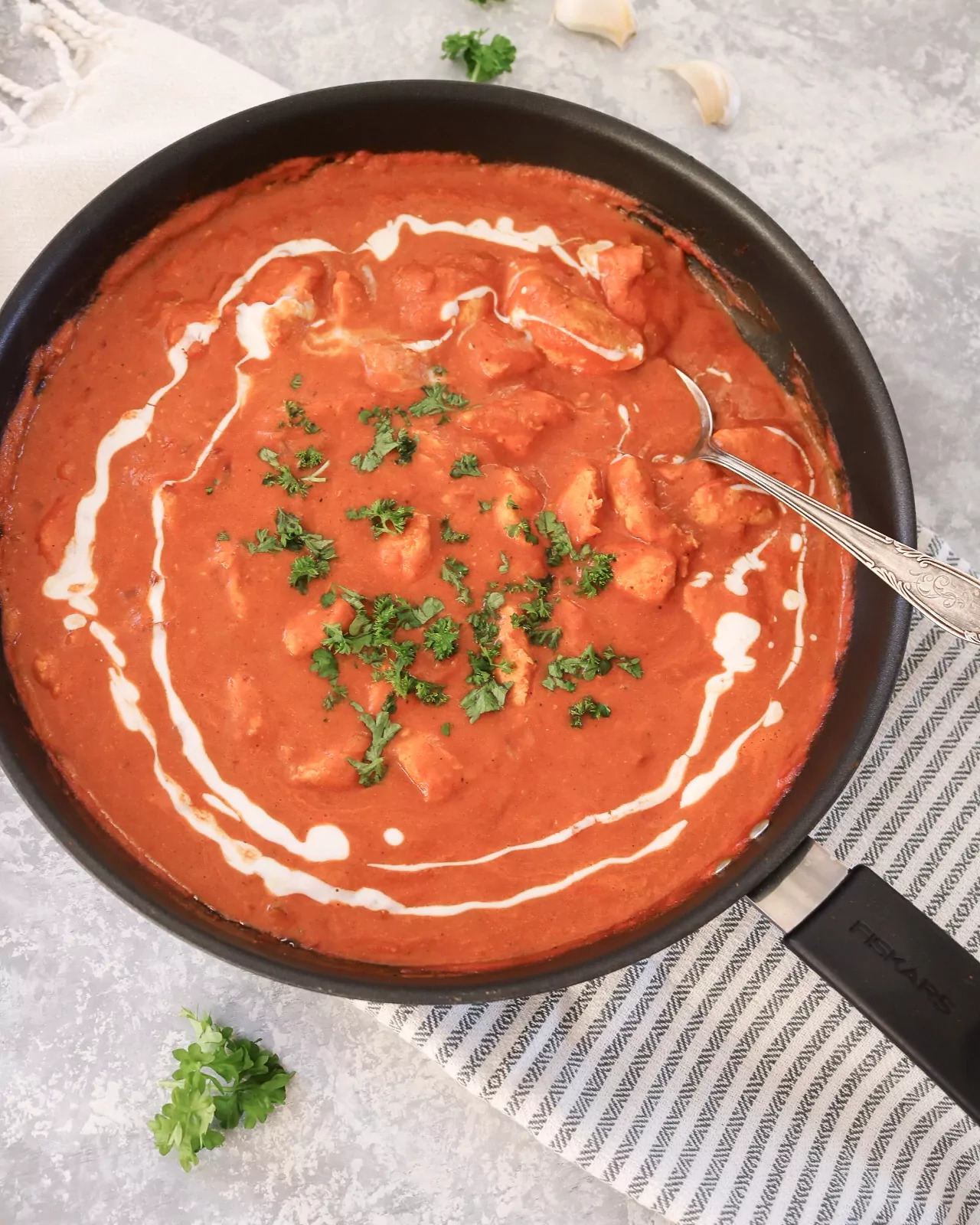 Butter chicken receptas - Indiška sviestinė vištiena