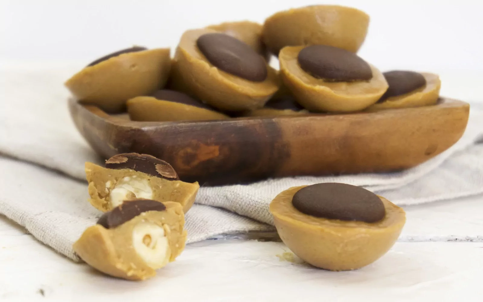 Naminiai toffifee saldainiai su riešutais