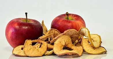 Kaip ir kokioje temperatūroje džiovinti obuolius (orkaitėje ir džiovyklėje)?