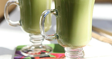 Matcha latte kava